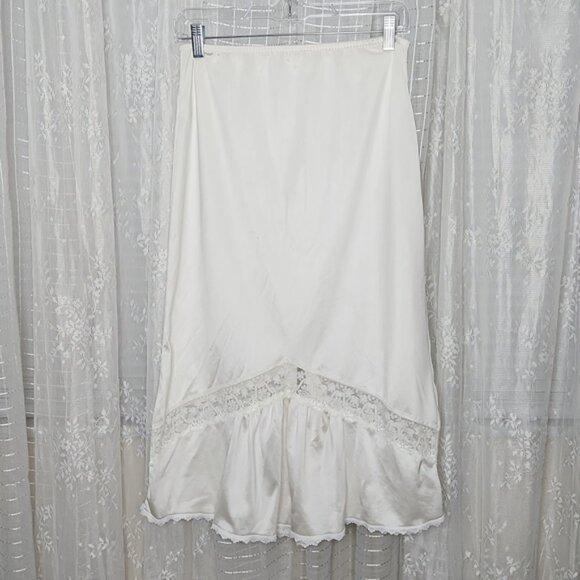 Vintage 70's 80's White Half Slip W/ Bow Bustle Detail & Lace SzM - Picture 1 of 8